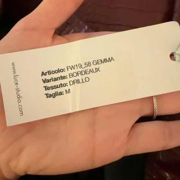 Luce Burgundy leather Croc-Embossed Skirt - Picture 4 of 5